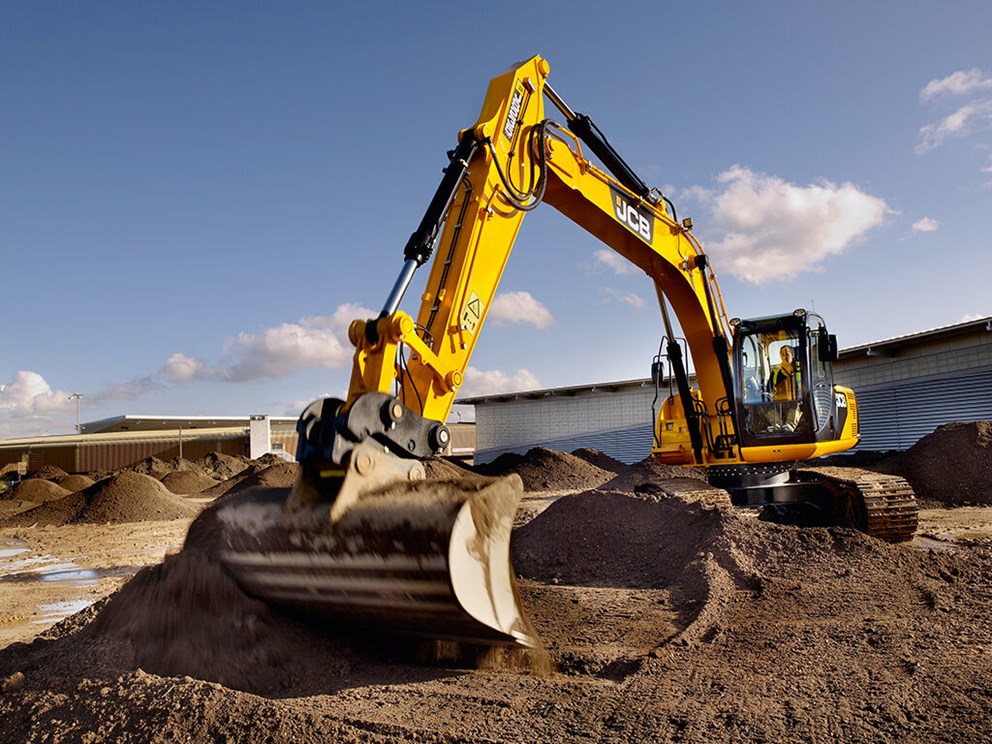 Especificações235LC NXT