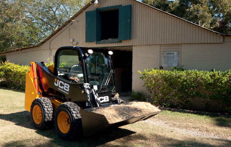 Manutenção JCB 155