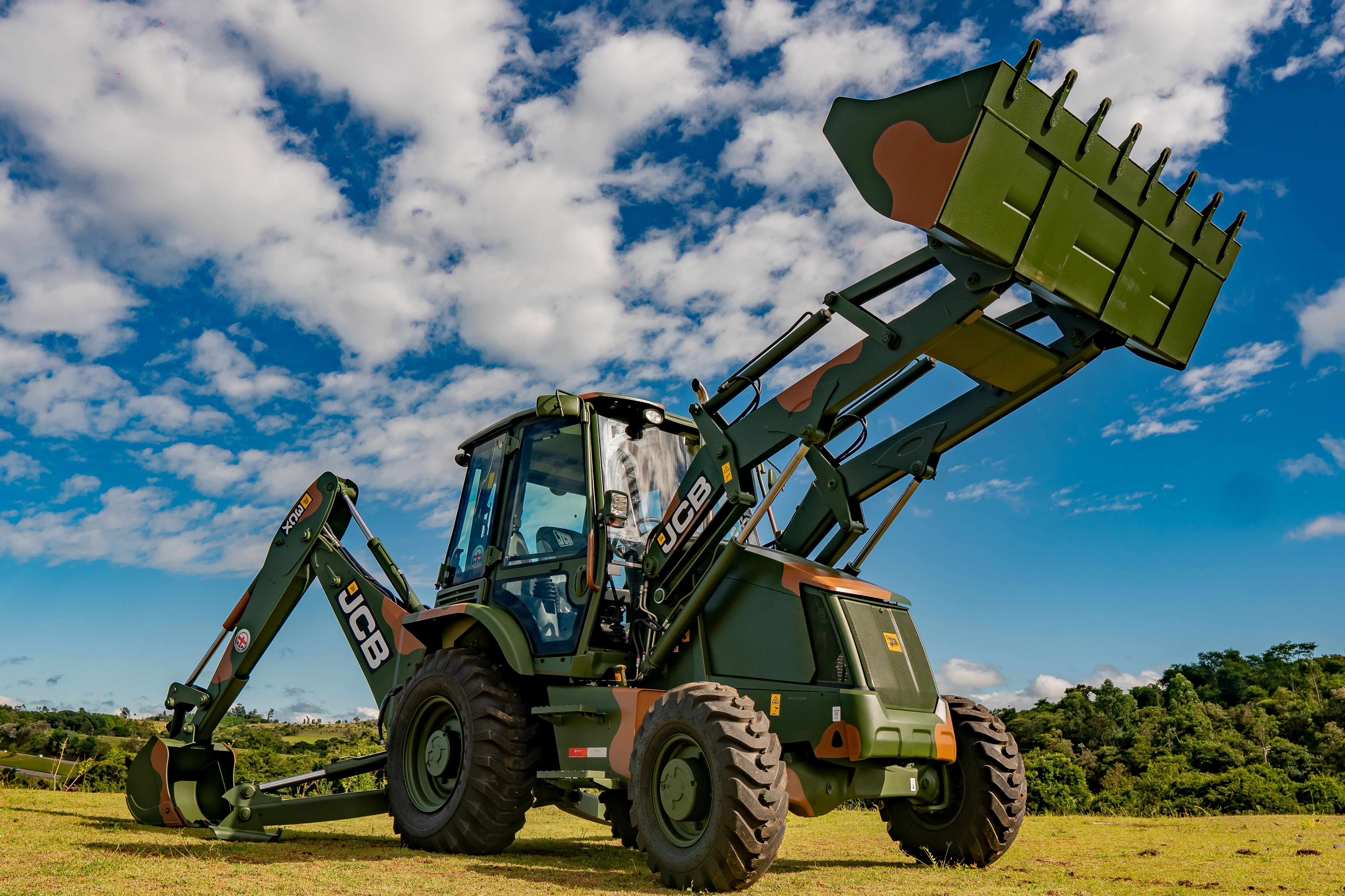 Manutenção JCB 3CX