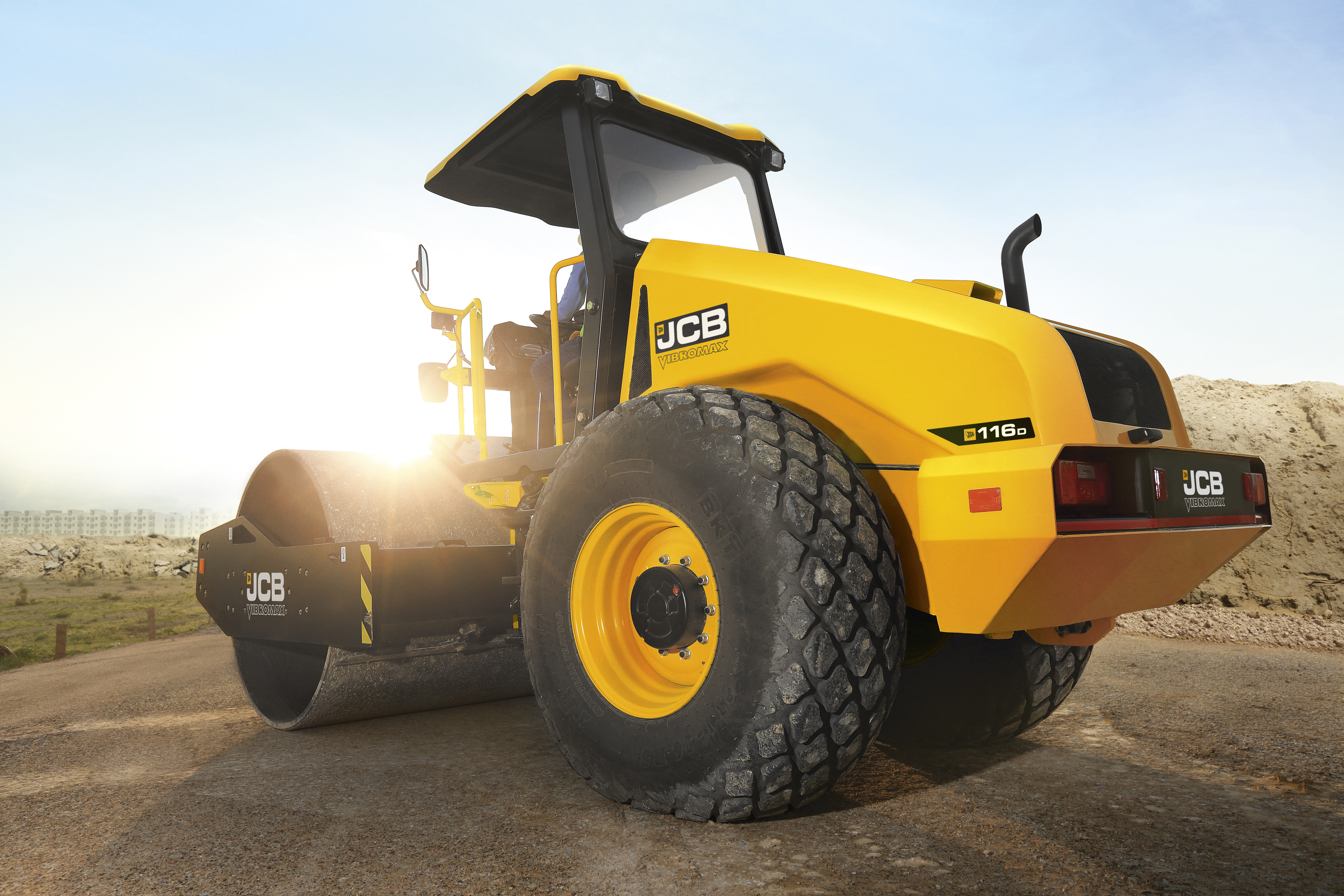 Rolo Compactador JCB 116D